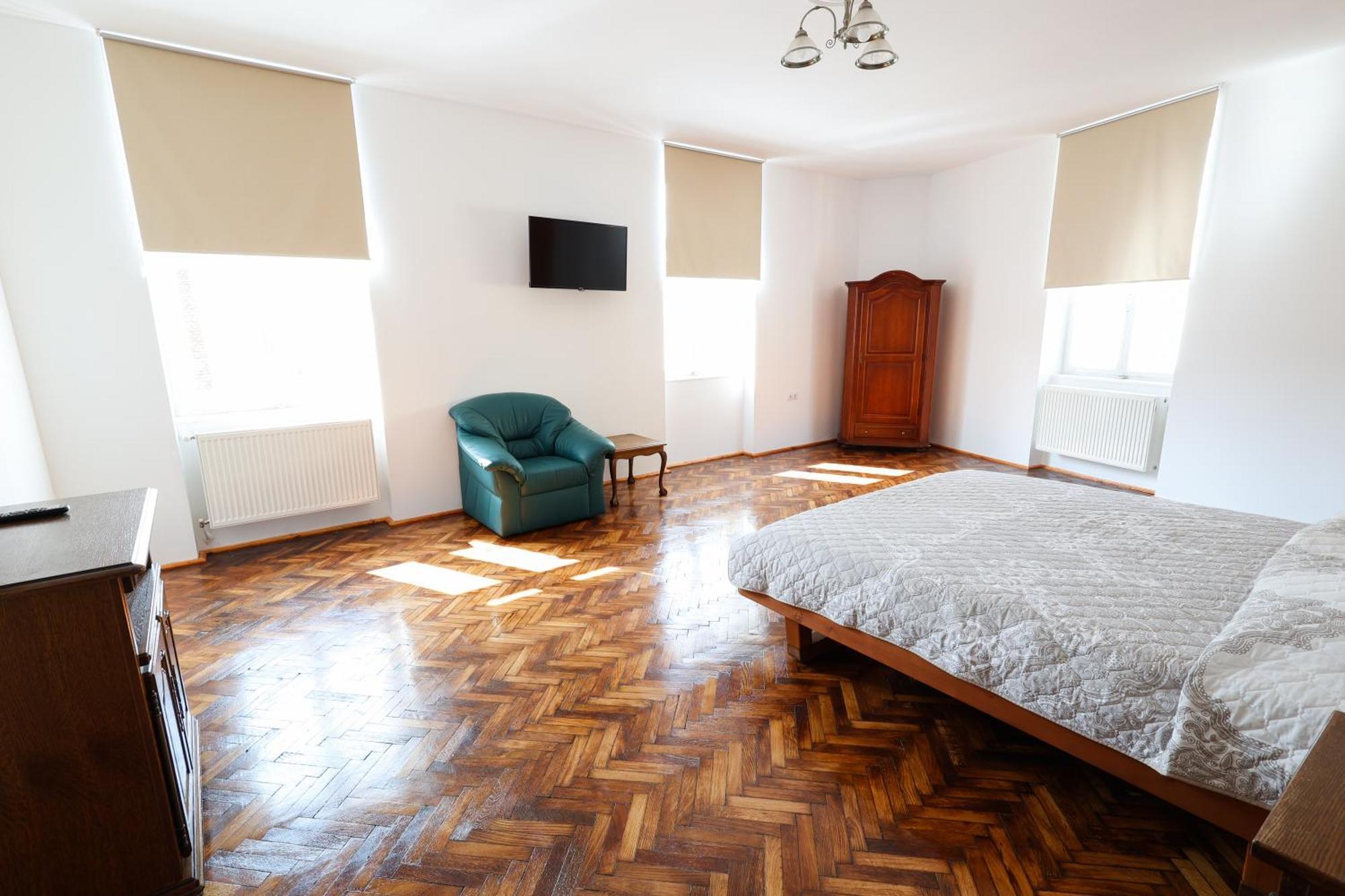 Floasiu Residence Guesthouse Сібіу Екстер'єр фото